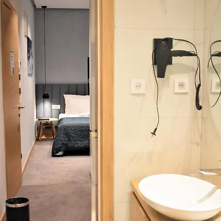 Korpa Deli Aparthotel